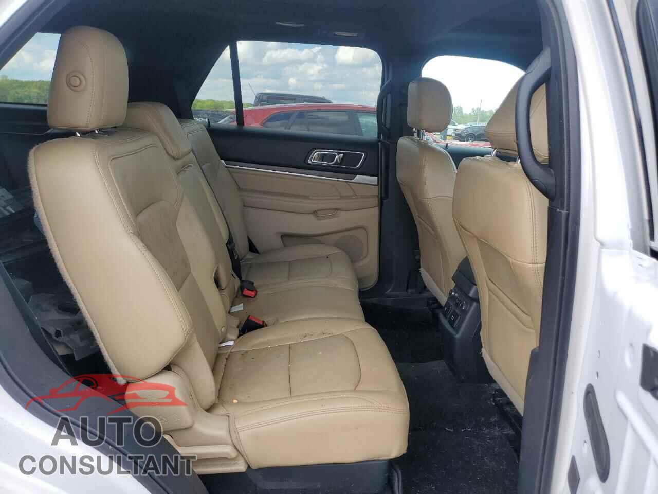 FORD EXPLORER 2016 - 1FM5K7F82GGD15210
