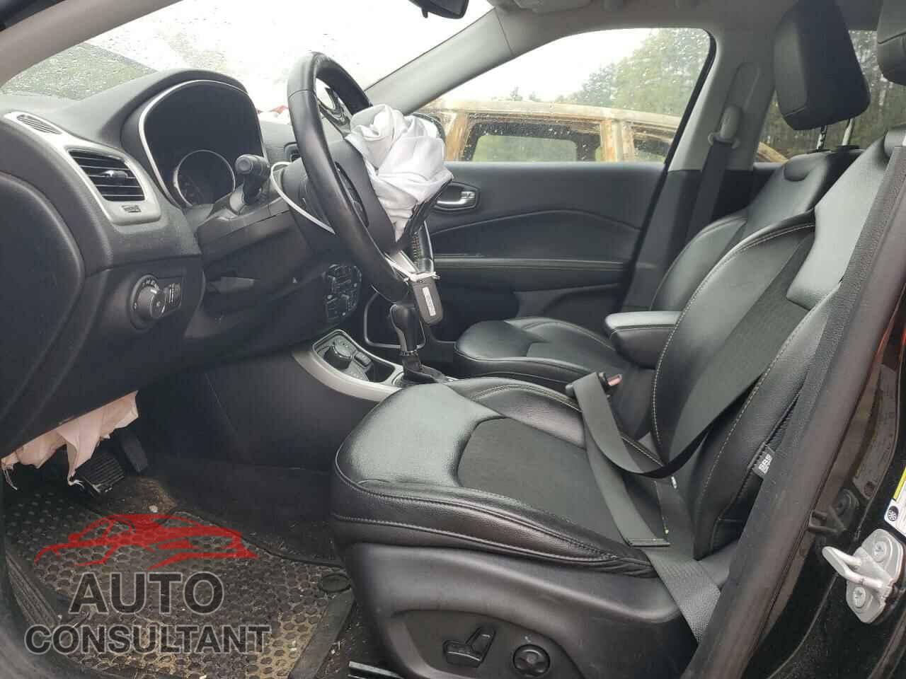 JEEP COMPASS 2019 - 3C4NJDBB7KT648451
