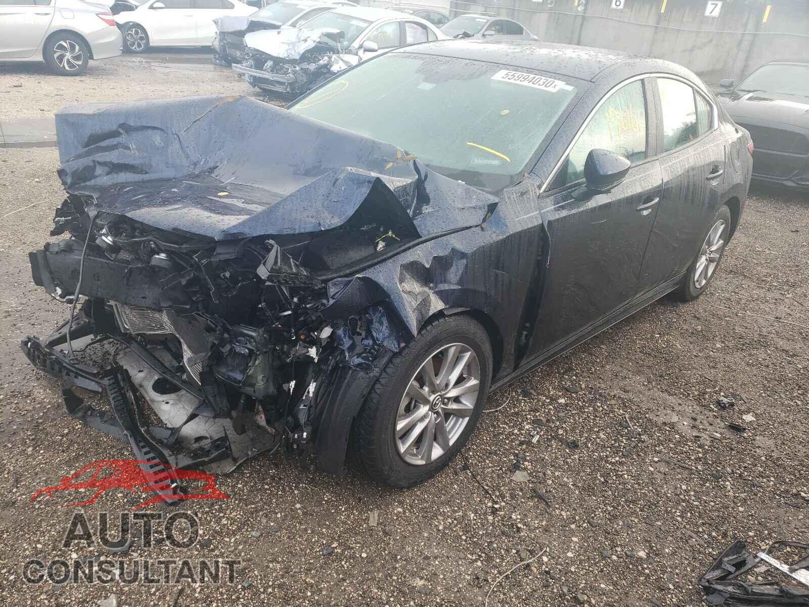 MAZDA 3 2019 - 3MZBPABL8KM111314
