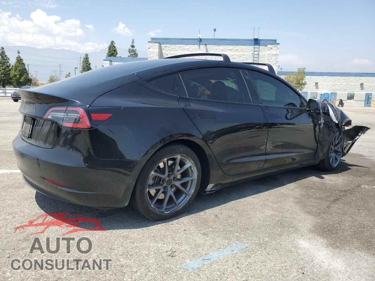 TESLA MODEL 3 2023 - 5YJ3E1EA8PF543713