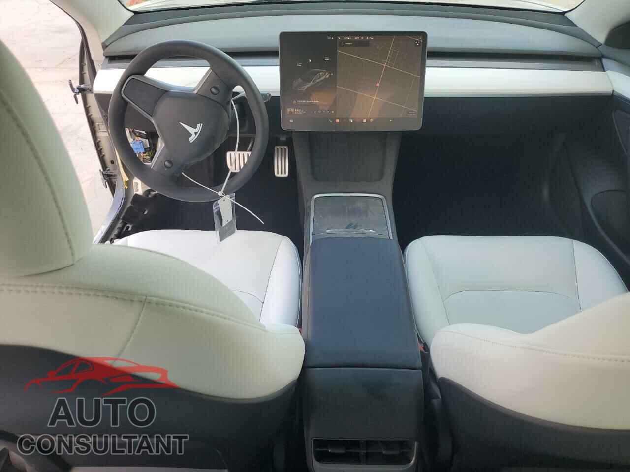 TESLA MODEL 3 2023 - 5YJ3E1EC5PF617753