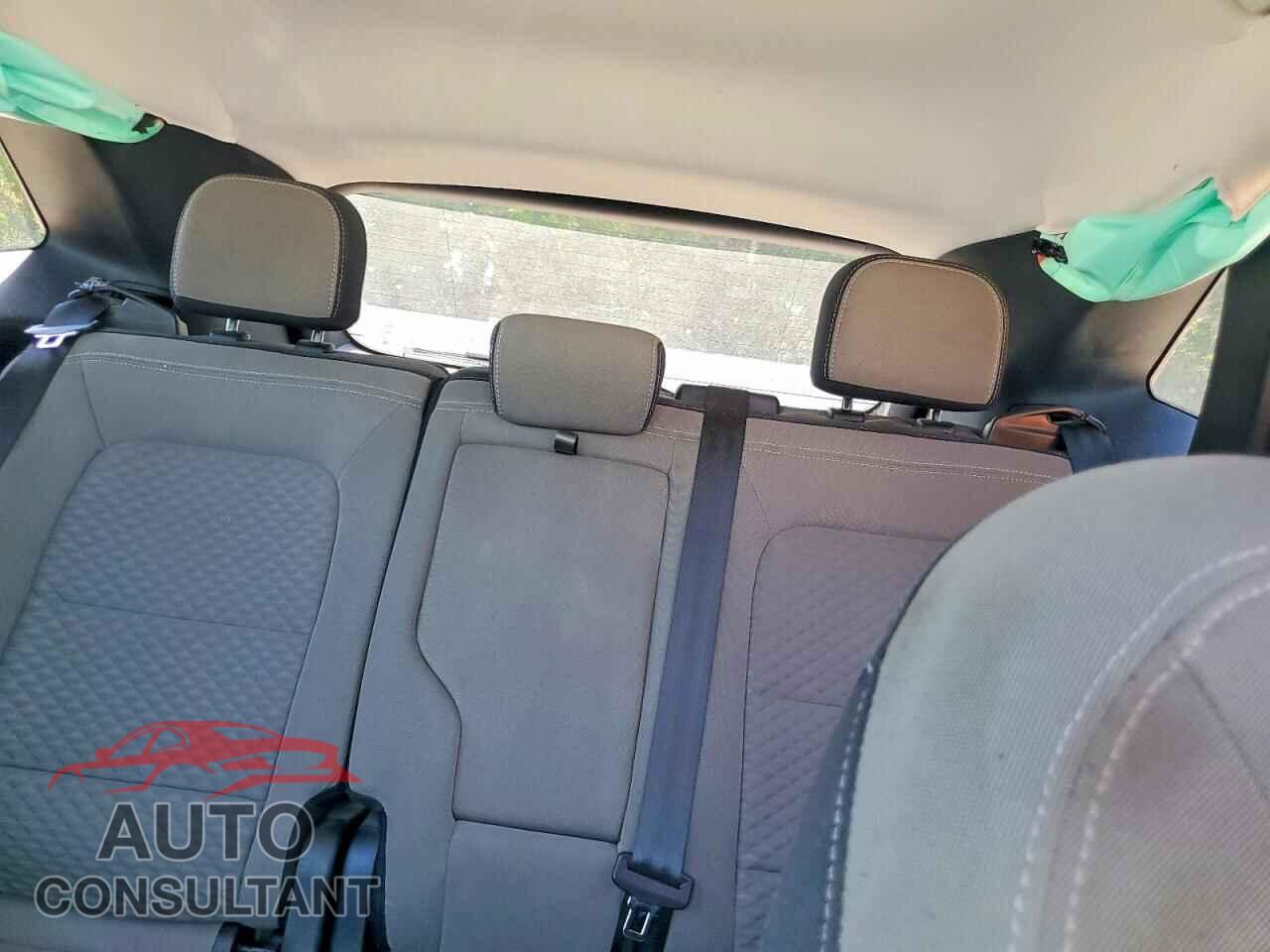 FORD ESCAPE 2022 - 1FMCU0G62NUA88198
