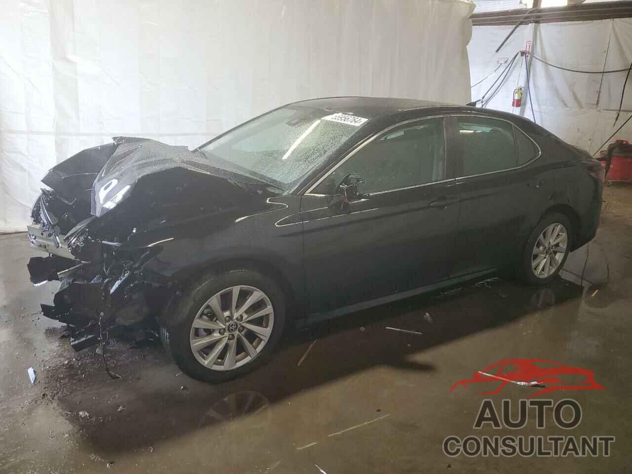 TOYOTA CAMRY 2022 - 4T1C11AK7NU661116