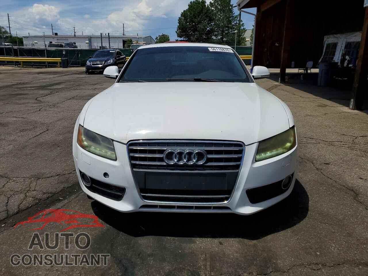 AUDI A5 2009 - WAUDK78TX9A024426