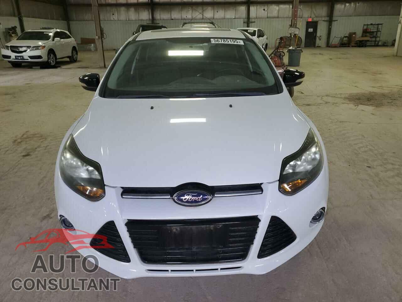 FORD FOCUS 2014 - 1FADP3F28EL229044