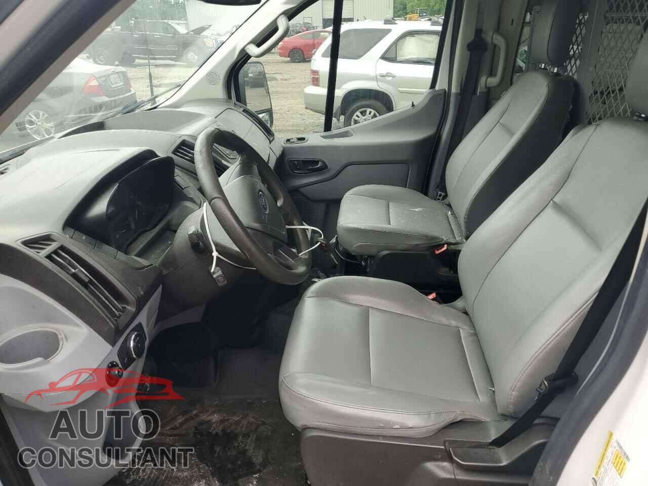 FORD TRANSIT 2017 - 1FTYR1ZM2HKB03425