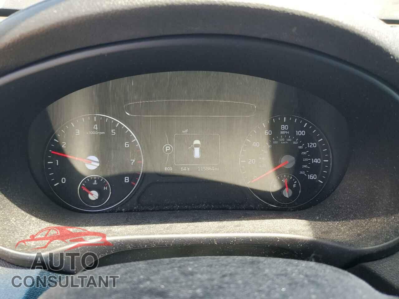KIA SORENTO 2018 - 5XYPGDA32JG352020