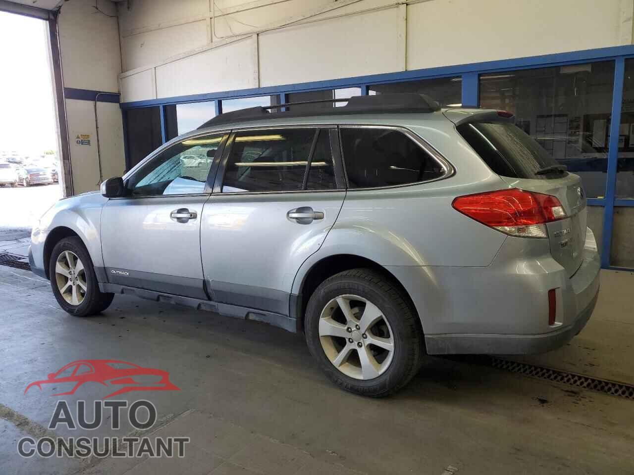SUBARU OUTBACK 2013 - 4S4BRBCC3D3310465