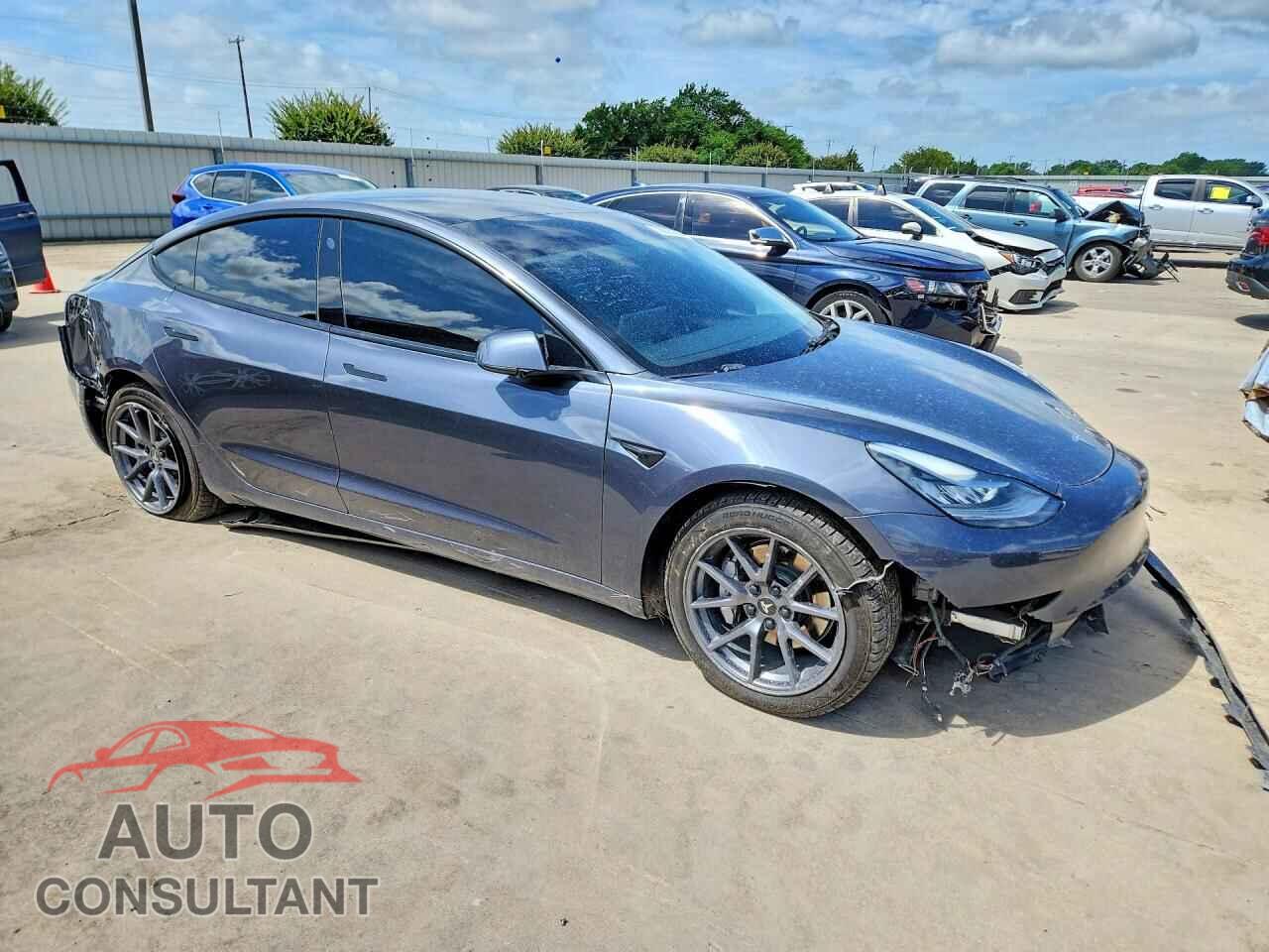 TESLA MODEL 3 2022 - 5YJ3E1EB5NF246453