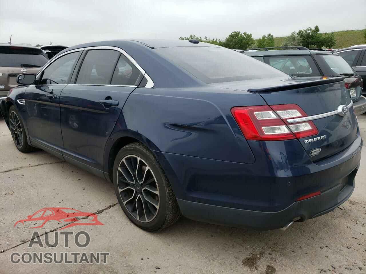 FORD TAURUS 2017 - 1FAHP2E80HG112024