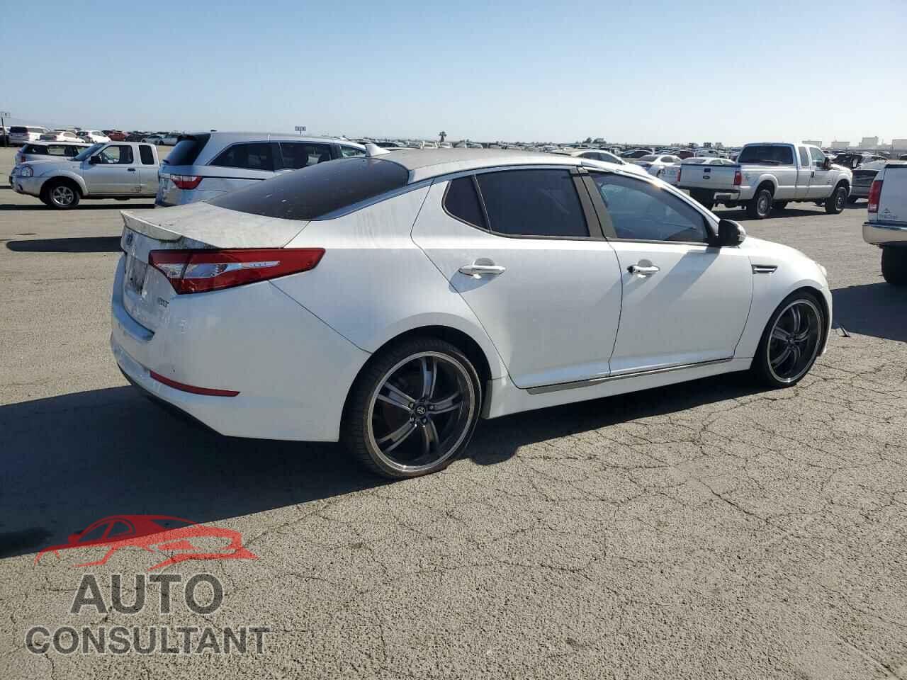 KIA OPTIMA 2011 - KNAGM4AD0B5006055