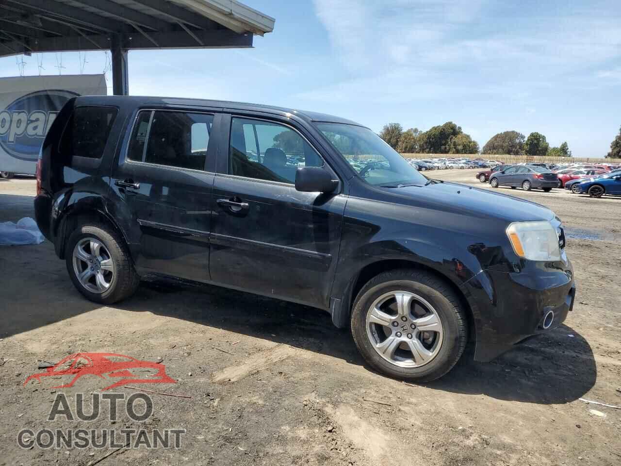 HONDA PILOT 2013 - 5FNYF3H48DB028744
