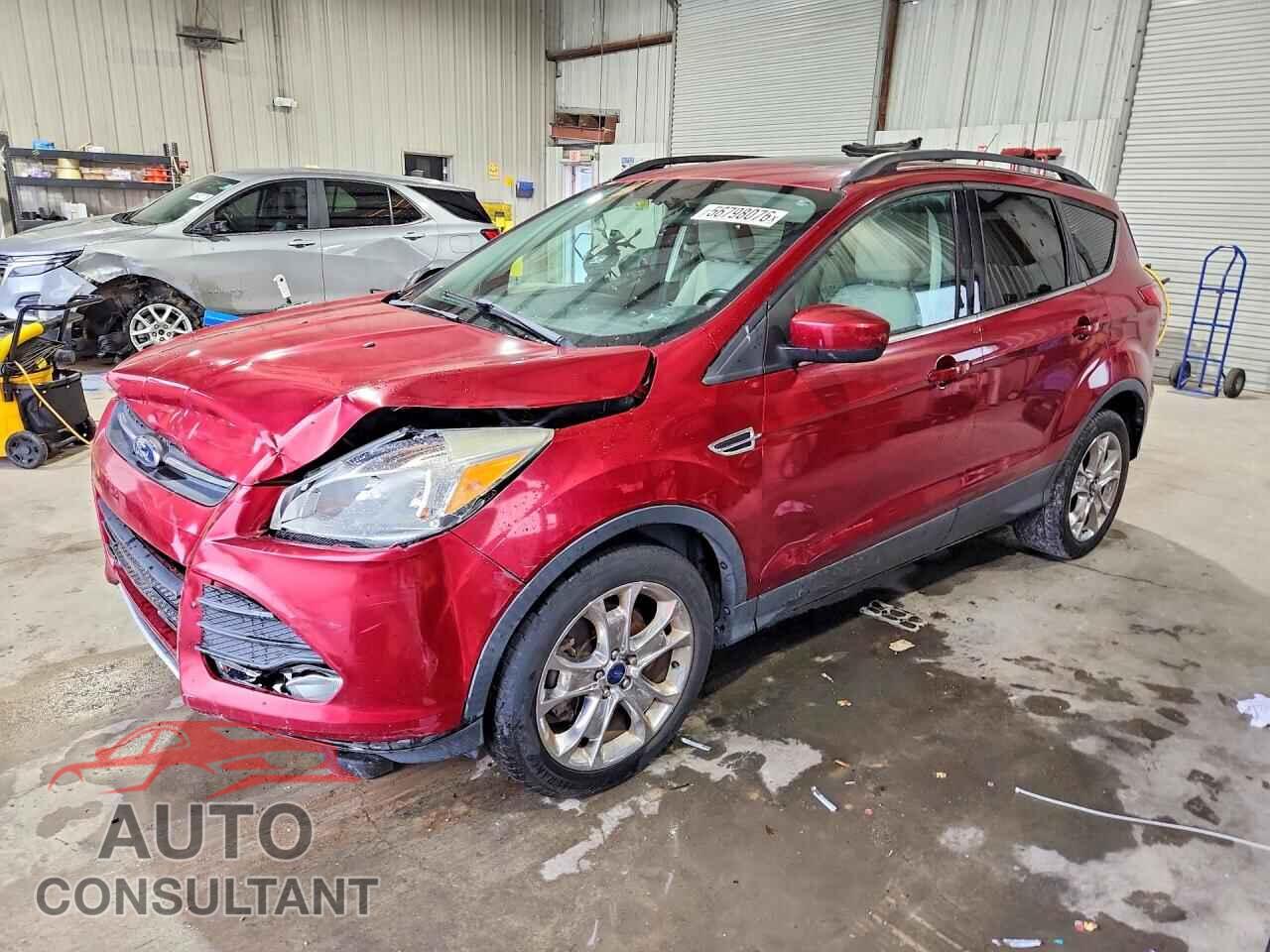 FORD ESCAPE 2015 - 1FMCU0G9XFUC39963