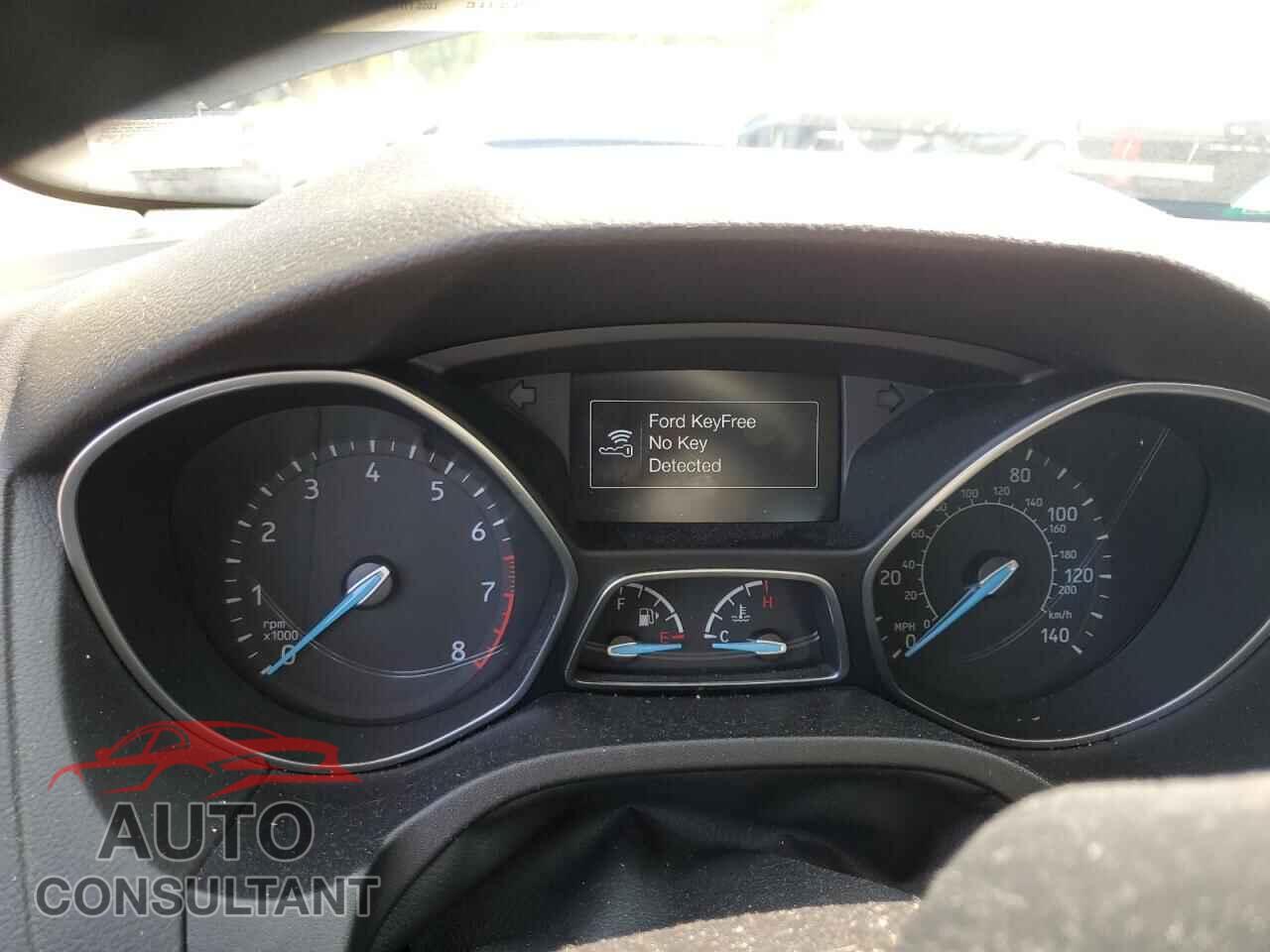 FORD FOCUS 2017 - 1FADP3J23GL288027