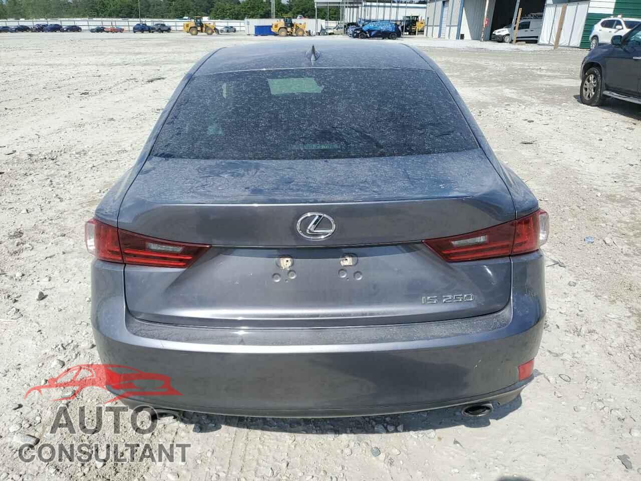 LEXUS IS 2014 - JTHBF1D21E5031100