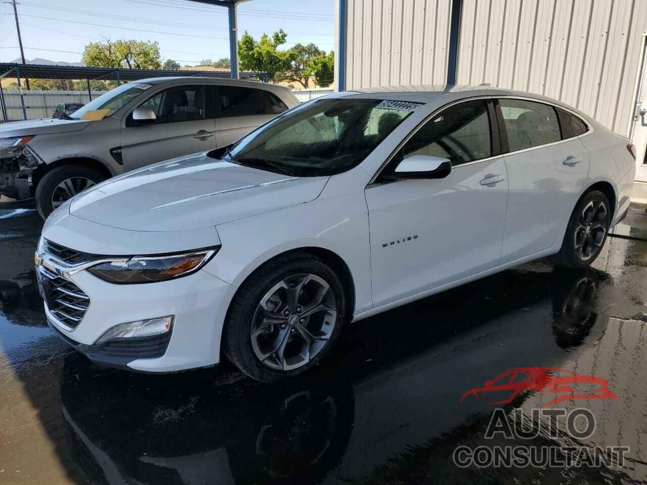 CHEVROLET MALIBU 2022 - 1G1ZD5ST3NF195458