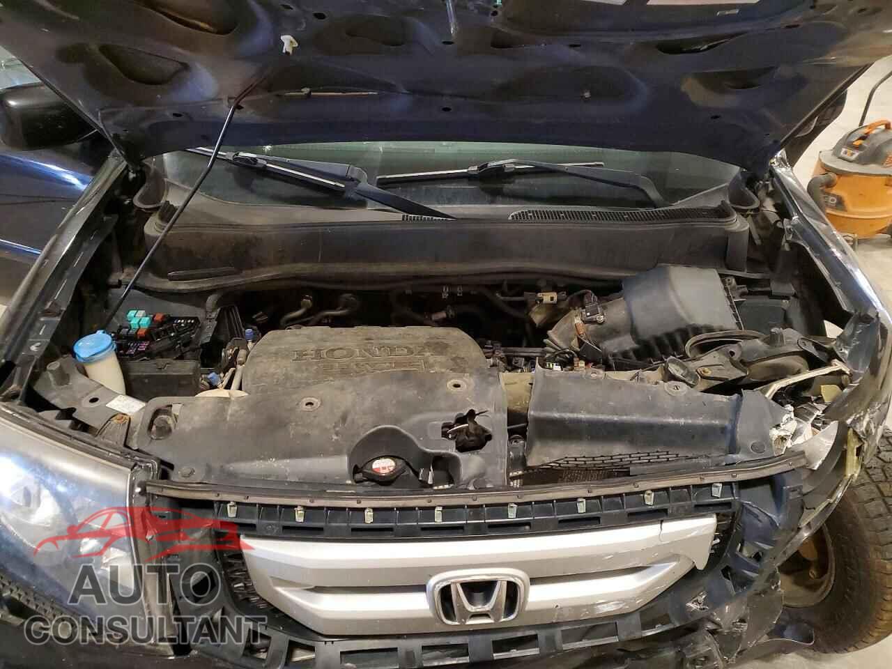 HONDA PILOT 2011 - 5FNYF4H61BB058267