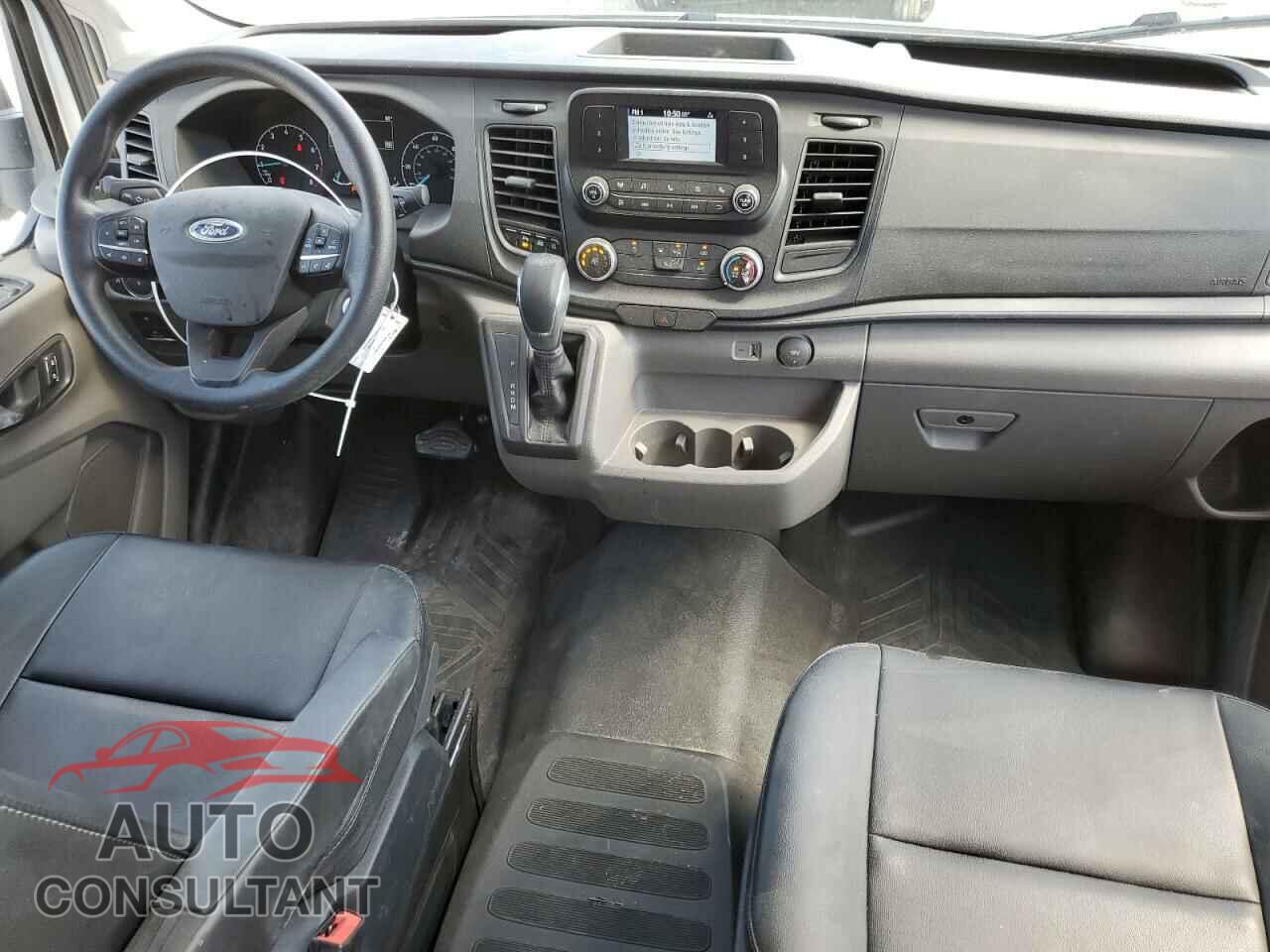 FORD TRANSIT 2023 - 1FTBR1C8XPKB92869