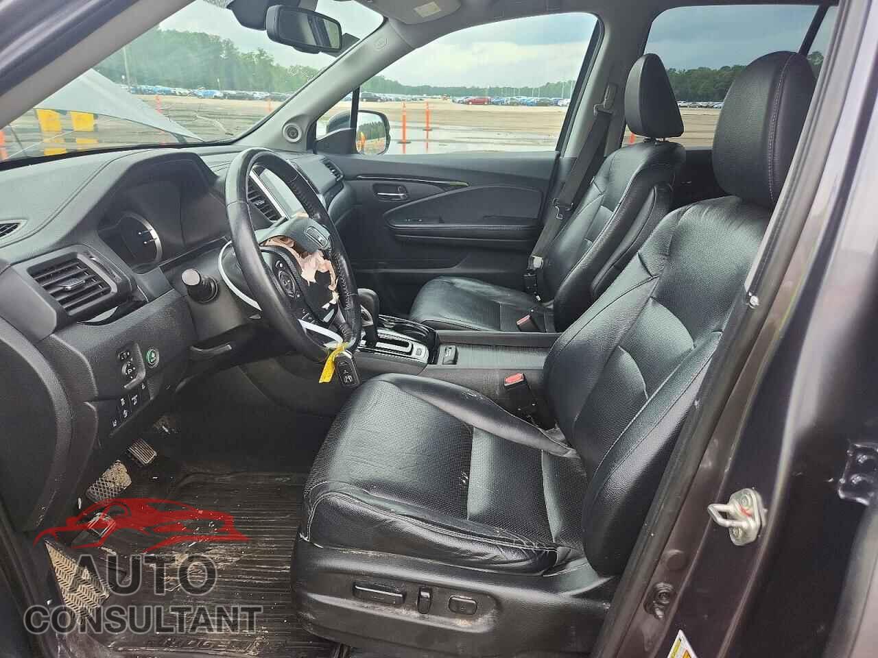 HONDA RIDGELINE 2018 - 5FPYK3F70JB010167
