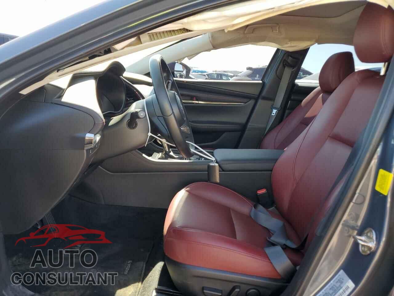 MAZDA 3 2022 - JM1BPACL3N1507640