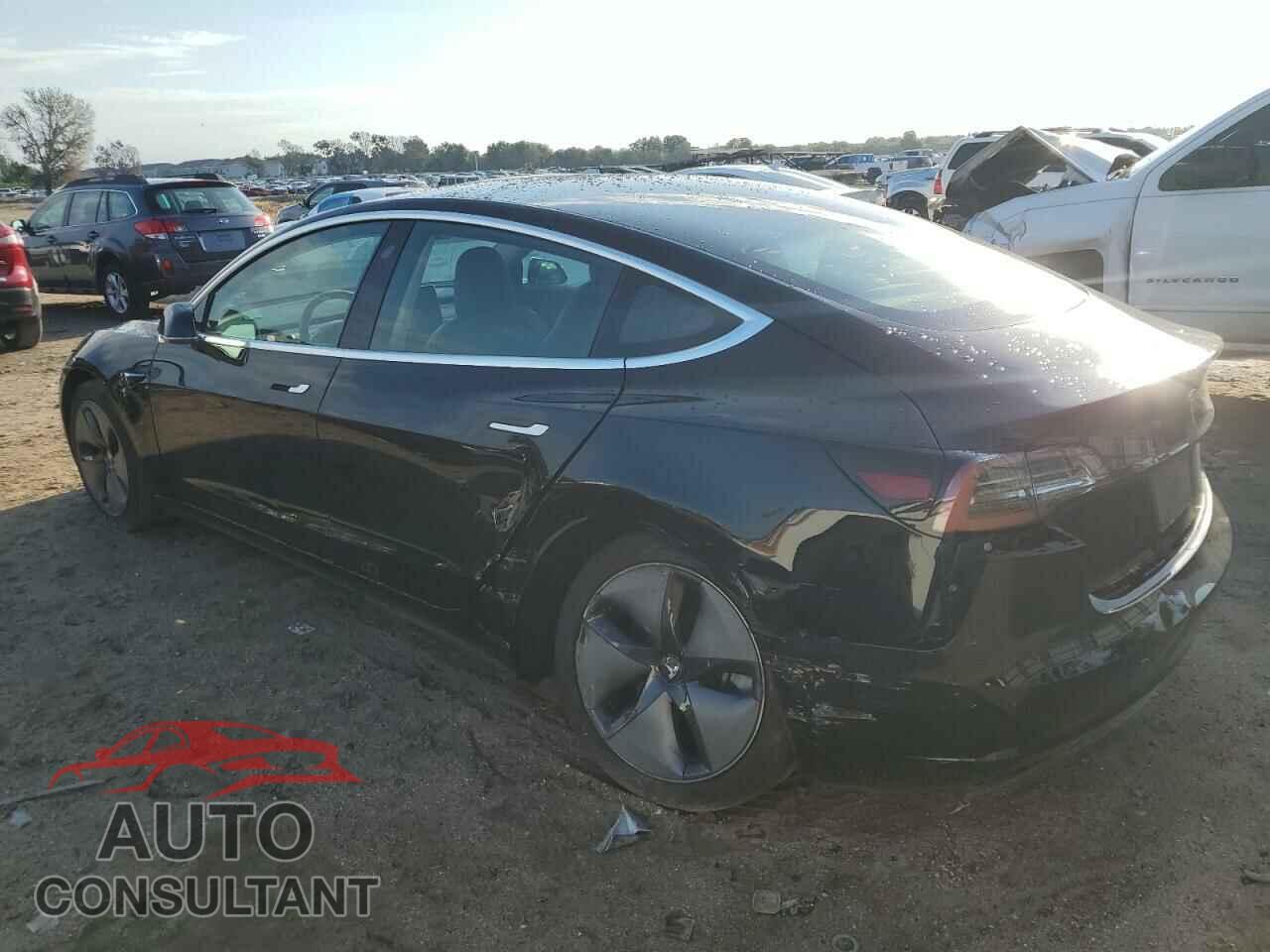 TESLA MODEL 3 2019 - 5YJ3E1EA1KF296754