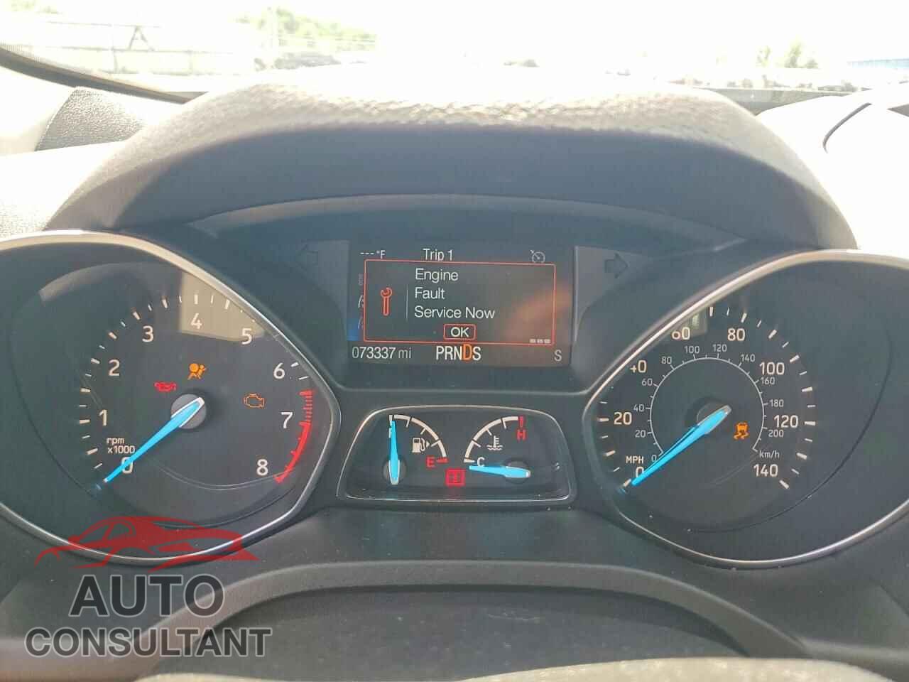 FORD ESCAPE 2018 - 1FMCU0GD8JUC28585