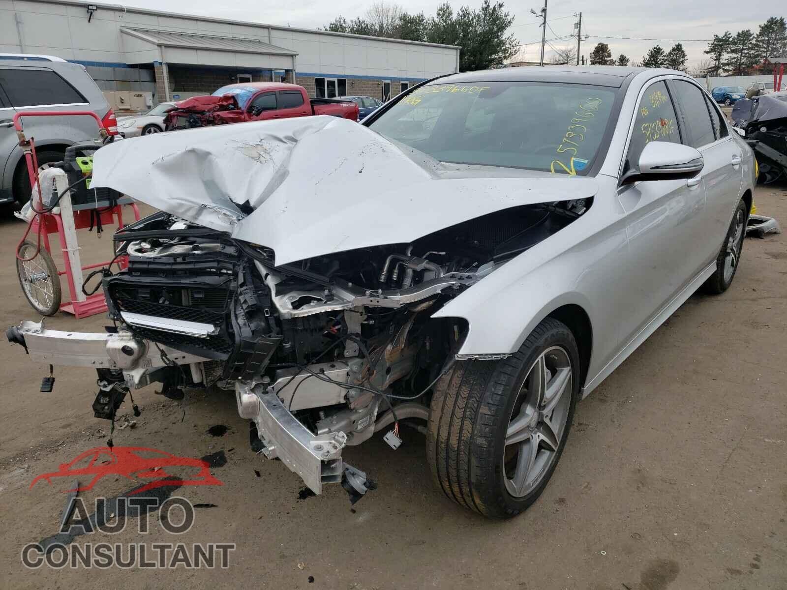 MERCEDES-BENZ E CLASS 2017 - WDDZF4KB3HA021674