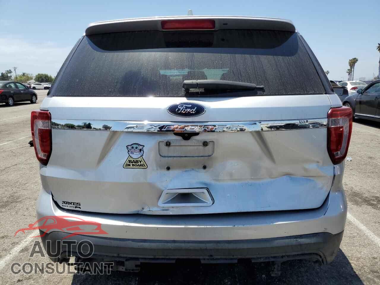 FORD EXPLORER 2017 - 1FM5K7B80HGE29536