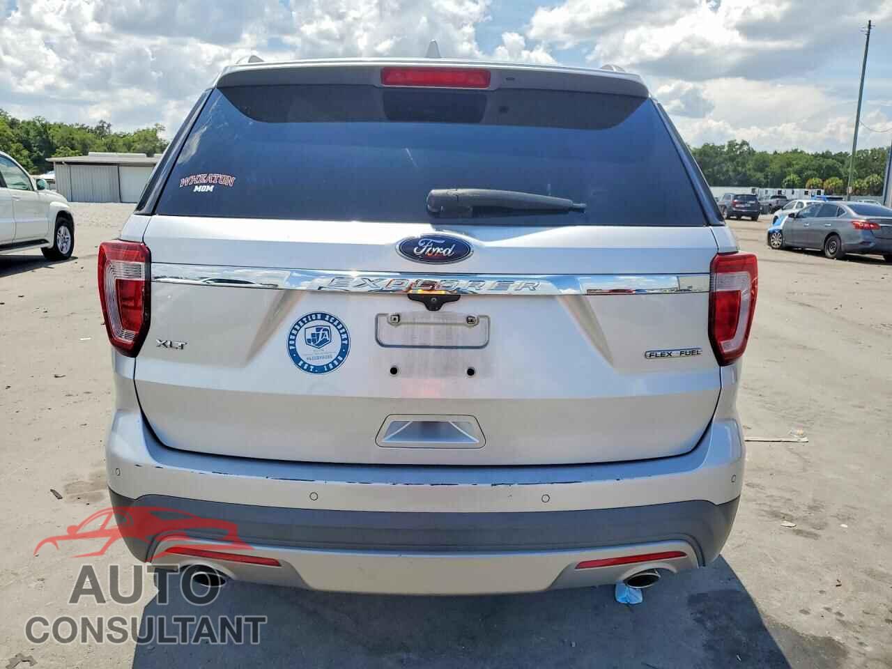 FORD EXPLORER 2016 - 1FM5K7D82GGD10382