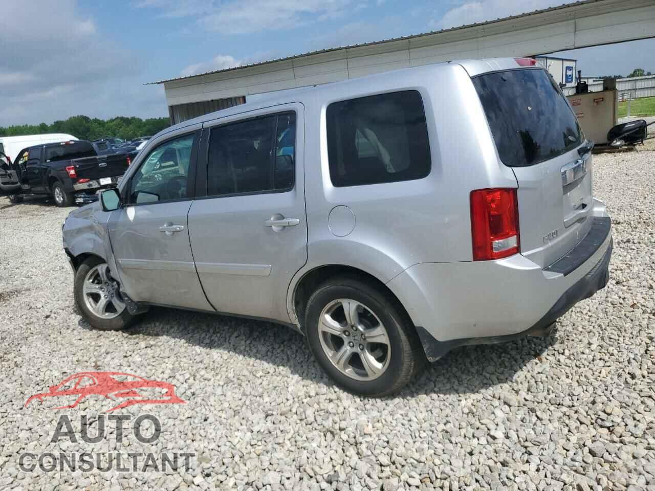 HONDA PILOT 2013 - 5FNYF3H69DB040421
