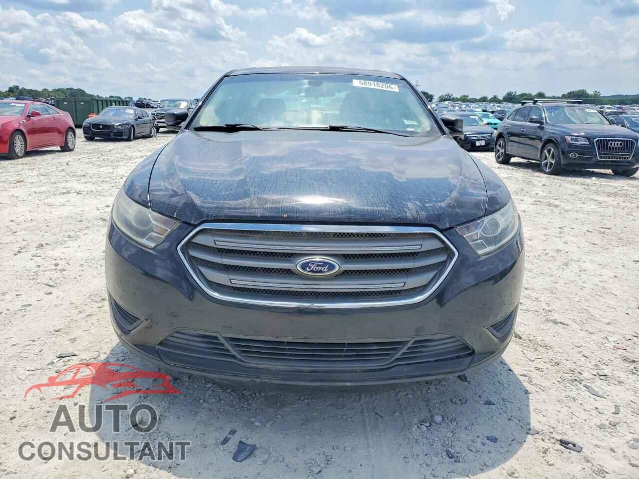 FORD TAURUS 2015 - 1FAHP2D82FG133956