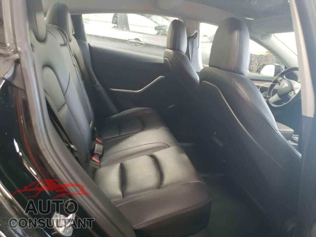 TESLA MODEL 3 2023 - 5YJ3E1EA3PF435970