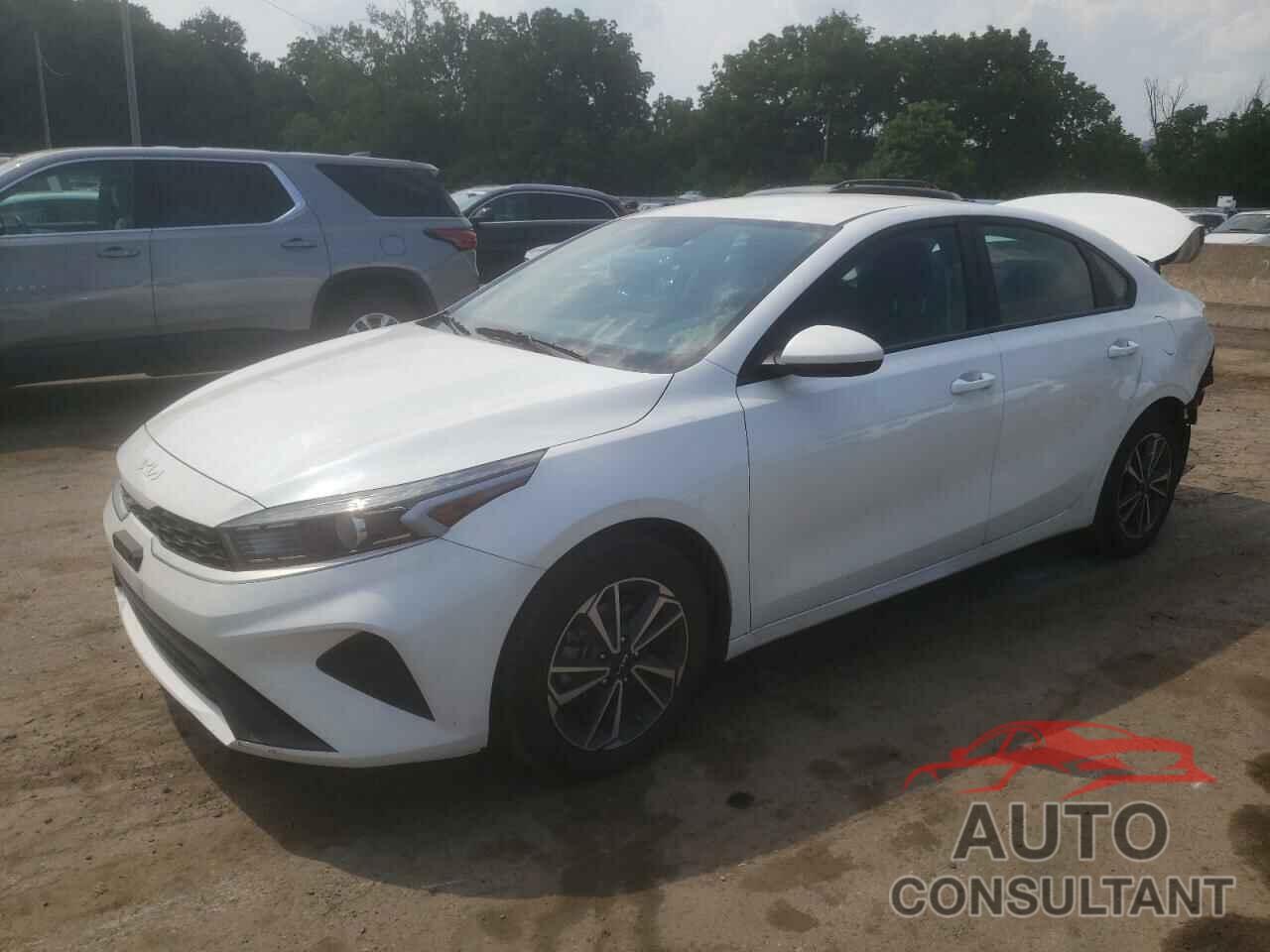 KIA FORTE 2023 - 3KPF24AD3PE645790