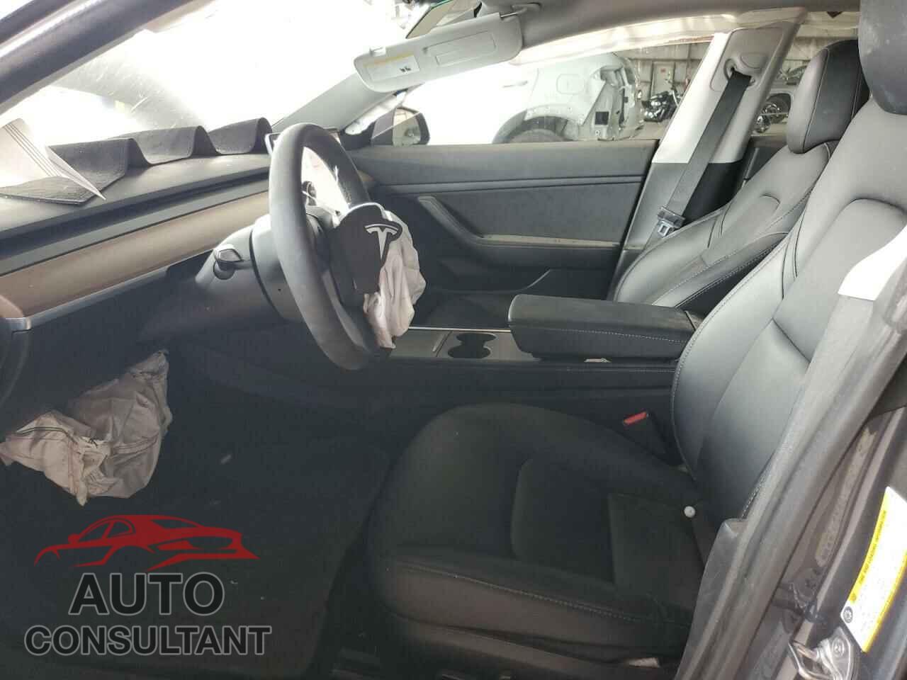 TESLA MODEL 3 2021 - 5YJ3E1EA9MF906130