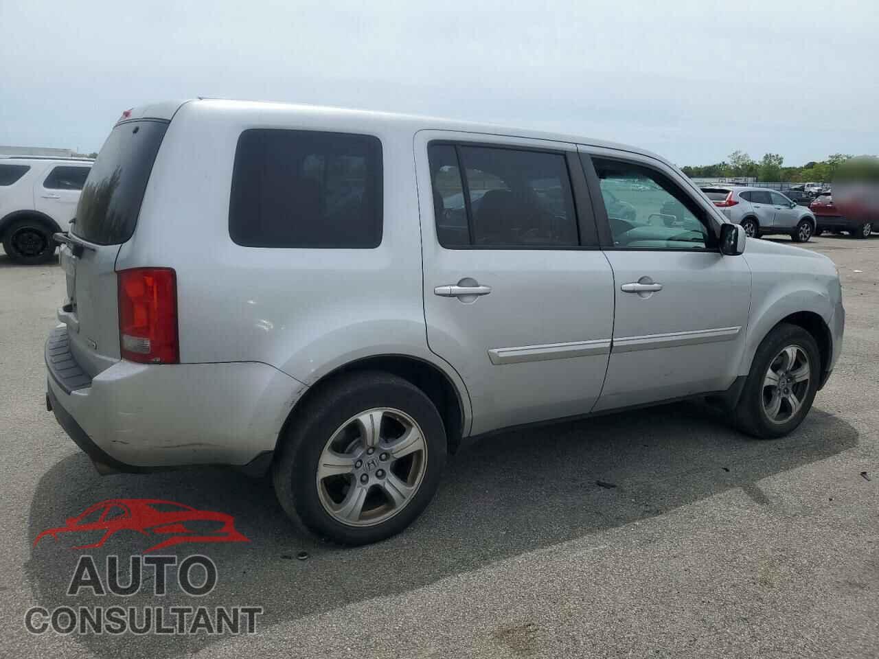 HONDA PILOT 2012 - 5FNYF4H56CB062811