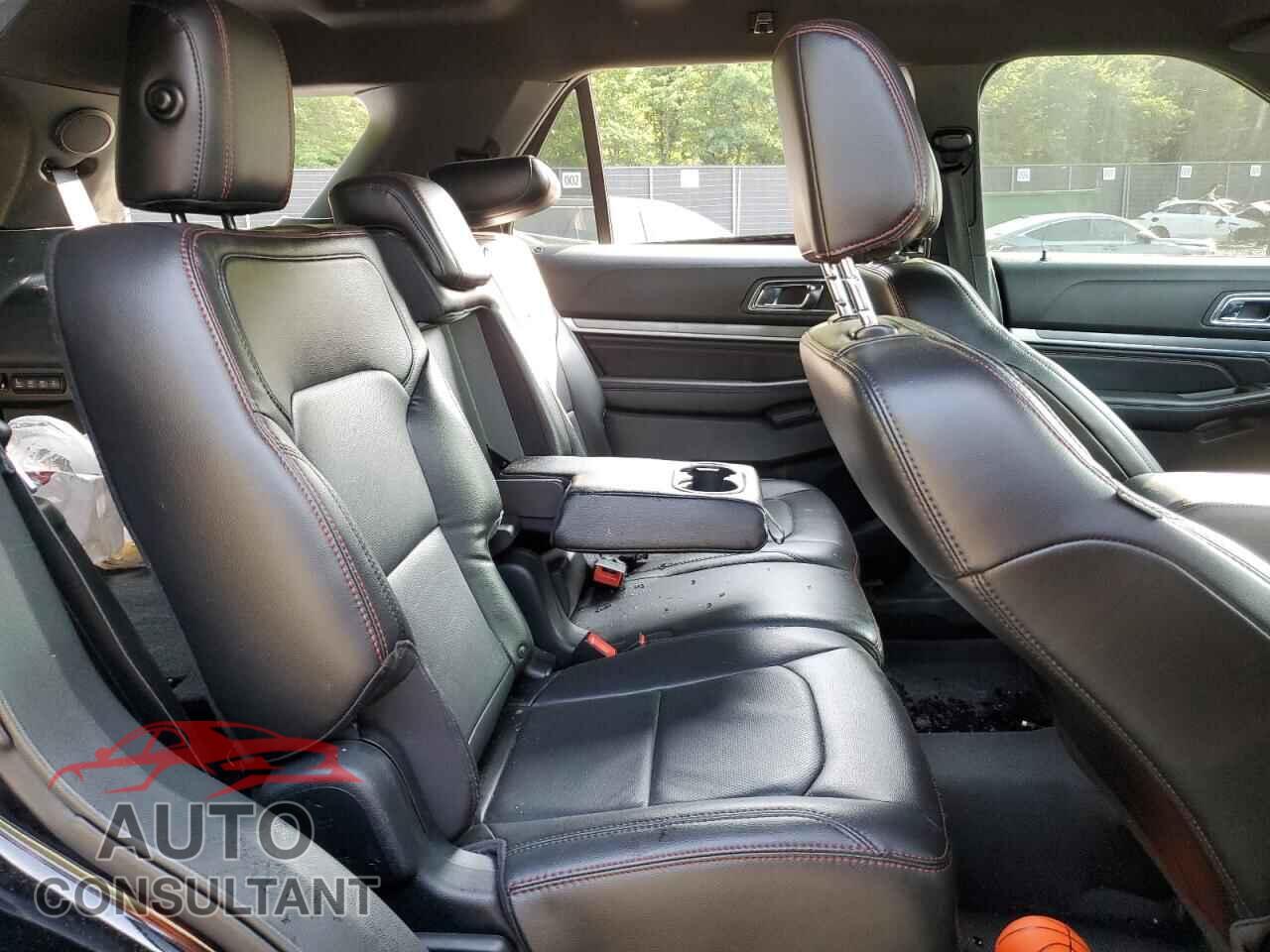 FORD EXPLORER 2018 - 1FM5K8GT5JGB85584