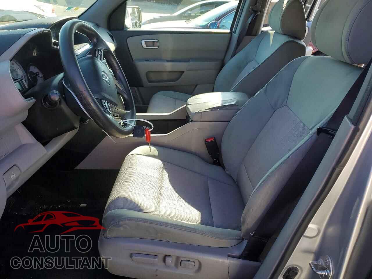 HONDA PILOT 2013 - 5FNYF3H40DB041729