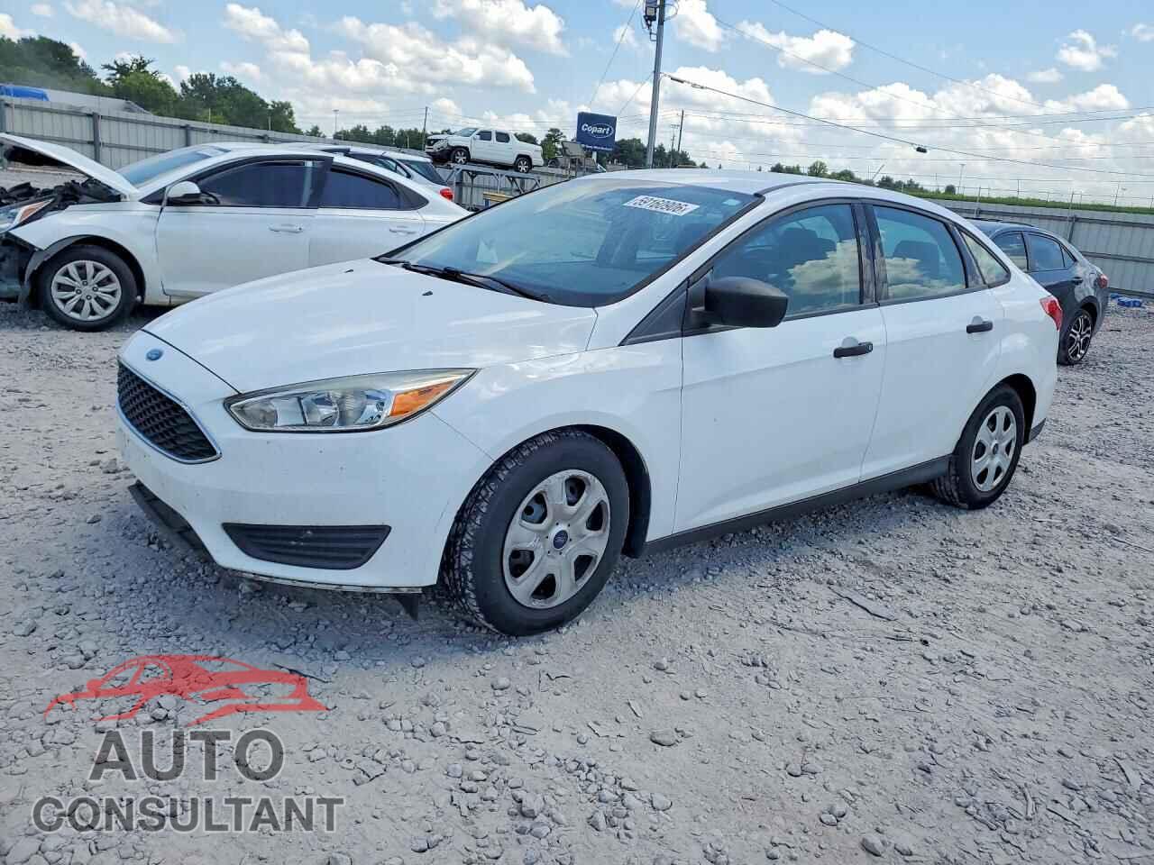 FORD FOCUS 2017 - 1FADP3E26HL327091