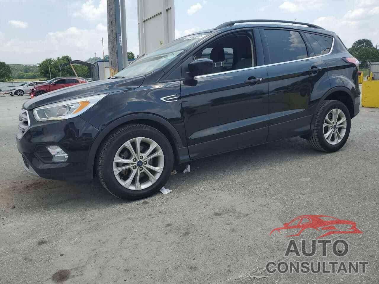 FORD ESCAPE 2017 - 1FMCU0GD8HUD15705