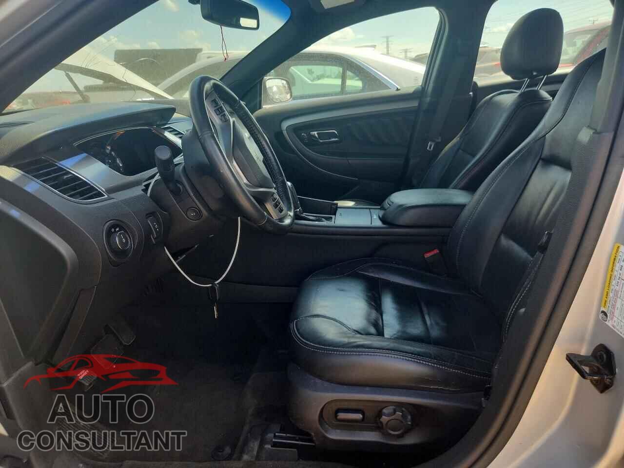 FORD TAURUS 2014 - 1FAHP2E81EG147828
