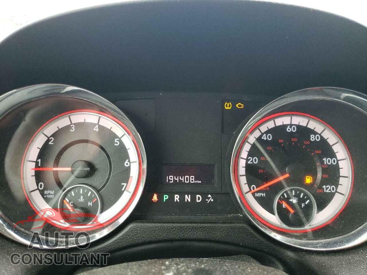 DODGE CARAVAN 2011 - 2D4RN3DG7BR683098