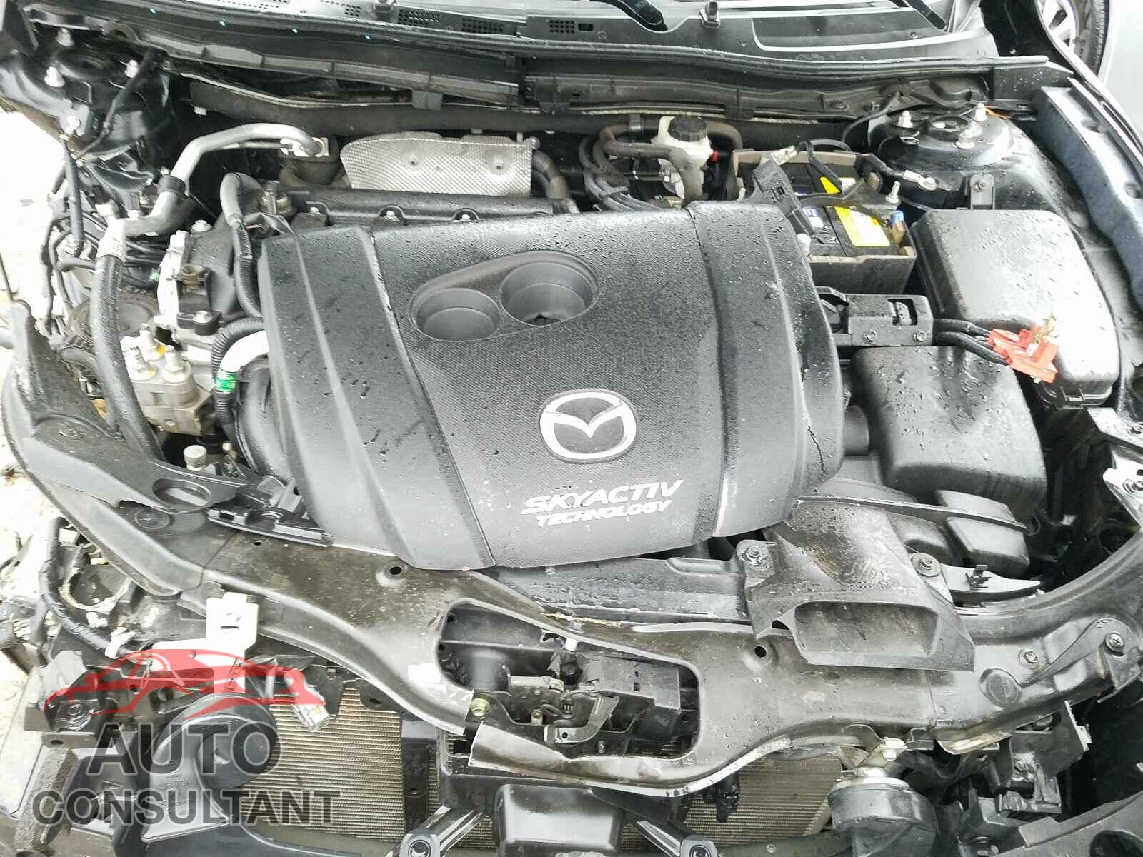 MAZDA 3 2017 - 3MZBN1V76HM136970