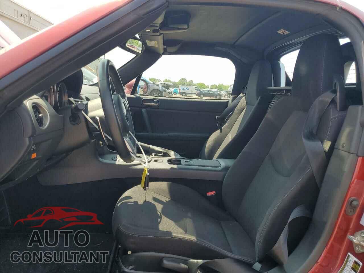 MAZDA MX5 2011 - JM1NC2MF2B0214479