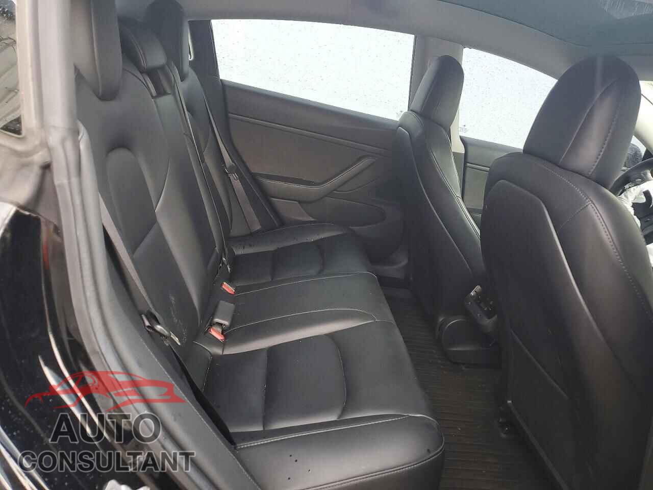 TESLA MODEL 3 2019 - 5YJ3E1EA3KF434875