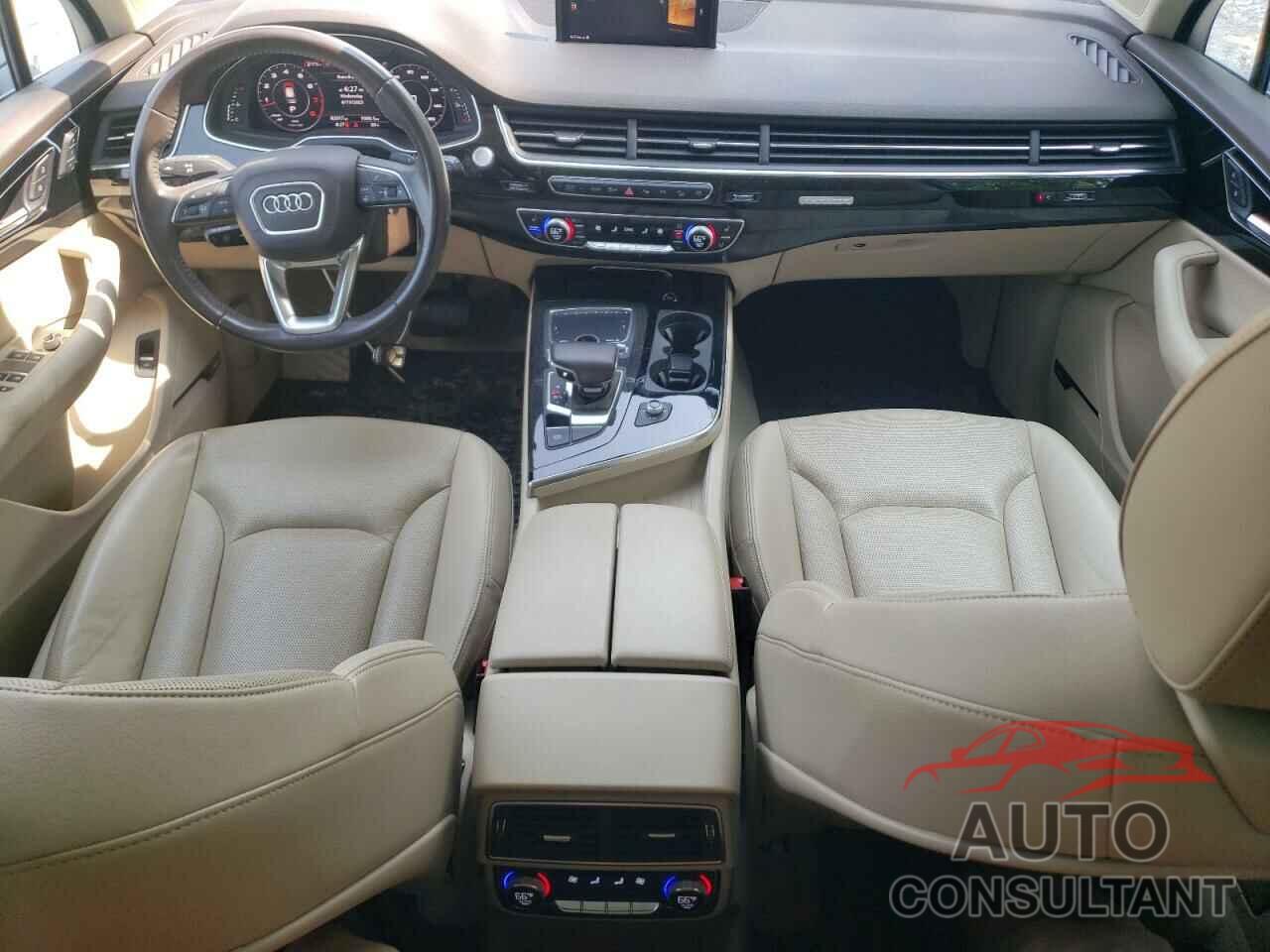 AUDI Q7 2019 - WA1LAAF7XKD047076