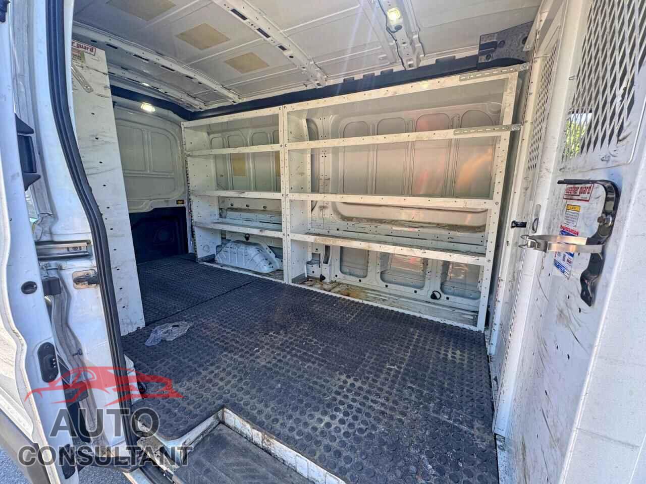 FORD TRANSIT 2017 - 1FTBW2CM3HKA06845