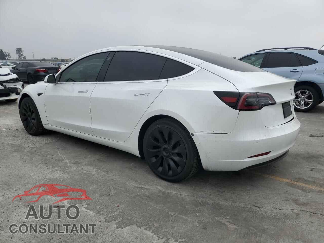 TESLA MODEL 3 2020 - 5YJ3E1EA6LF615387