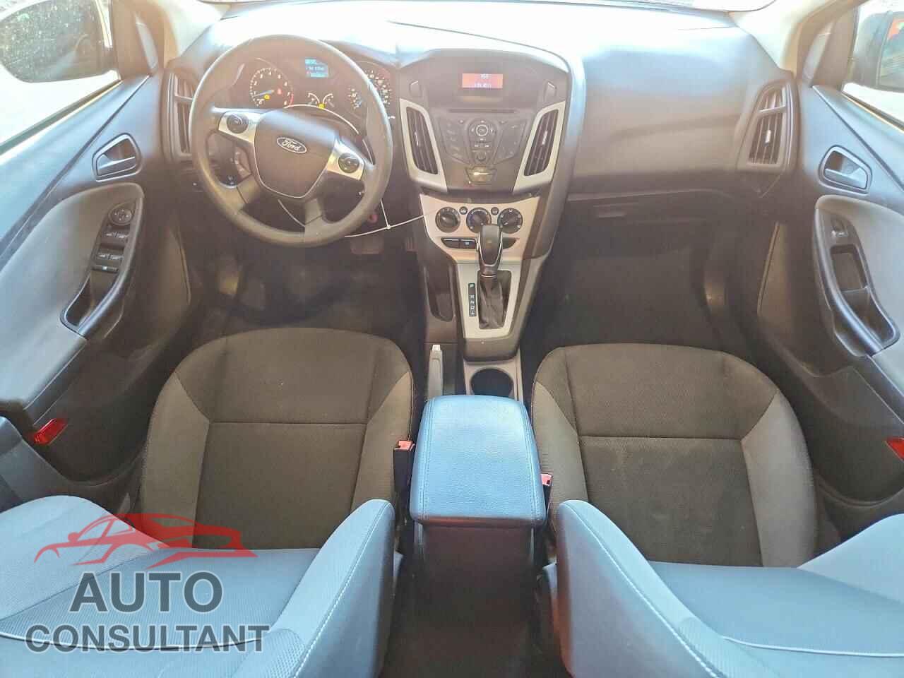 FORD FOCUS 2012 - 1FAHP3F2XCL257541