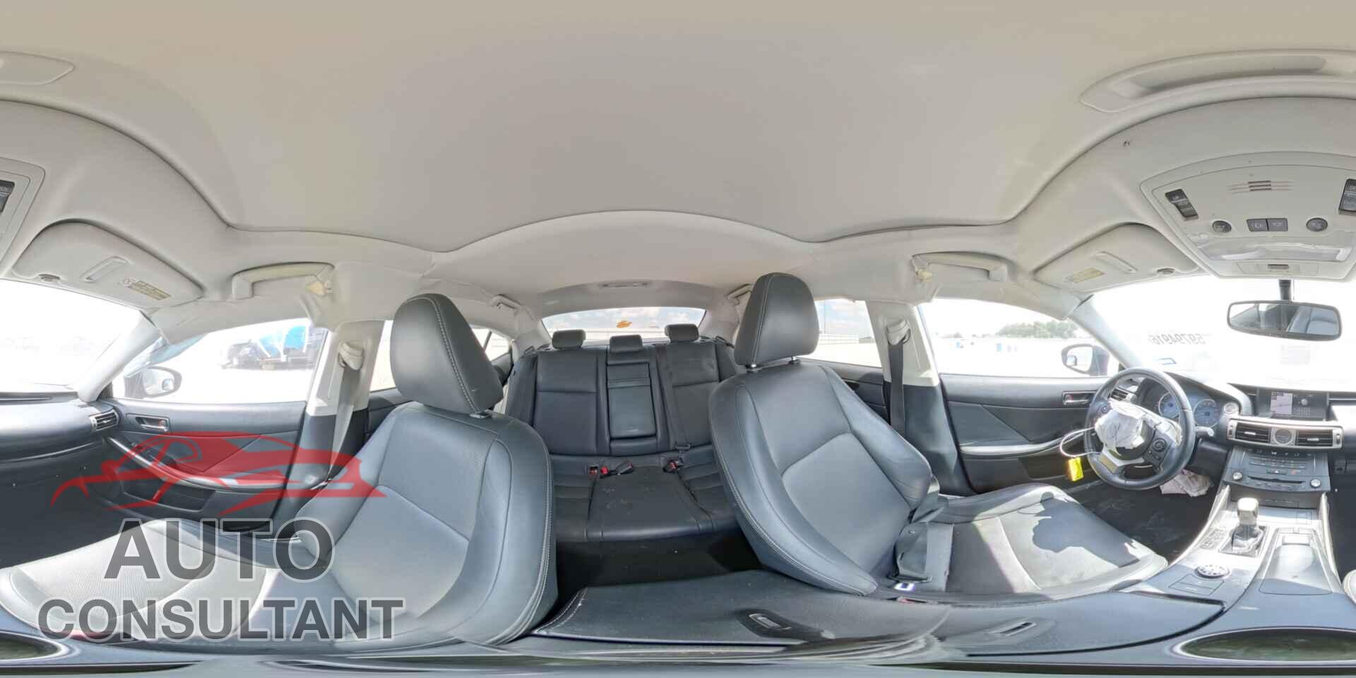 LEXUS IS 2015 - JTHBF1D25F5057748