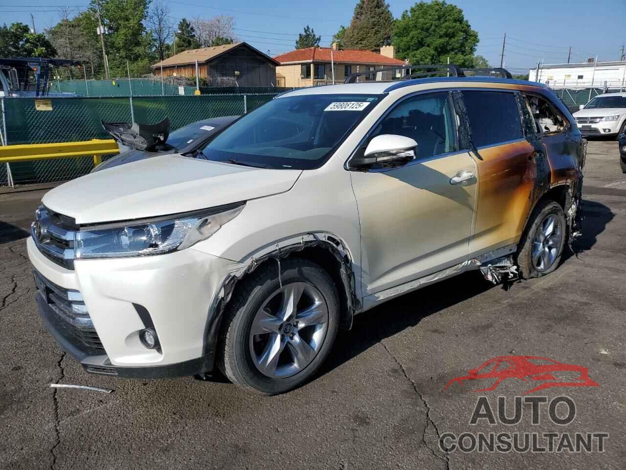 TOYOTA HIGHLANDER 2019 - 5TDDZRFH3KS739890
